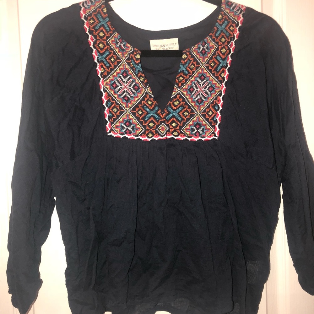 Navy blue cropped top